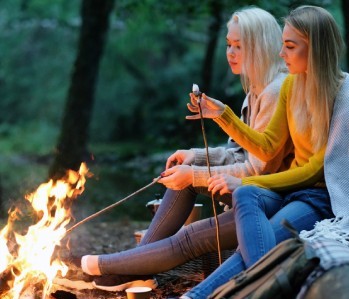 Lakeside Camping & Activity