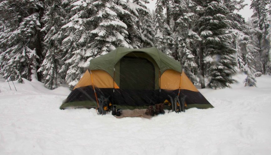 Lakeside Camping & Activity
